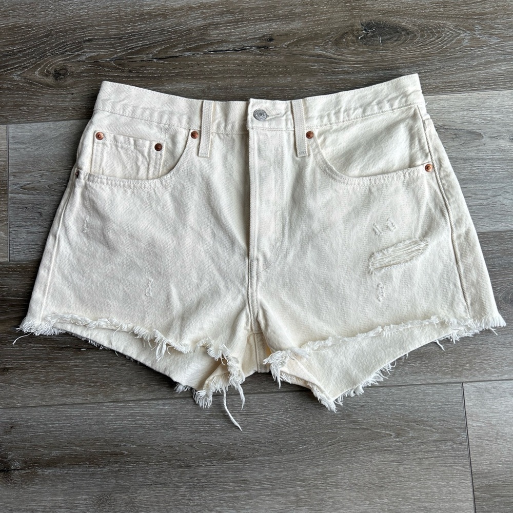 Levi's Premium 501 High Rise Cutoff Shorts Womens 30 Natural Instinct￼ Off White